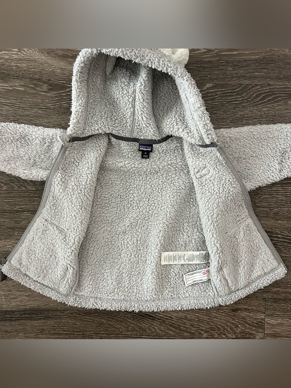 Patagonia Baby Furry Friends Hooded Fleece Jacket Gray Full Zip Ears Toddler 2T - Picture 3 of 8
